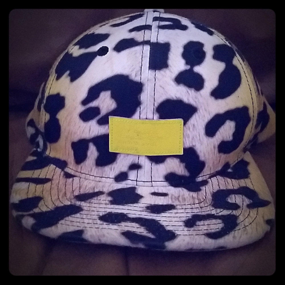 PLAY CLOTHS WILDLIFE COLLECTION SNAPBACK